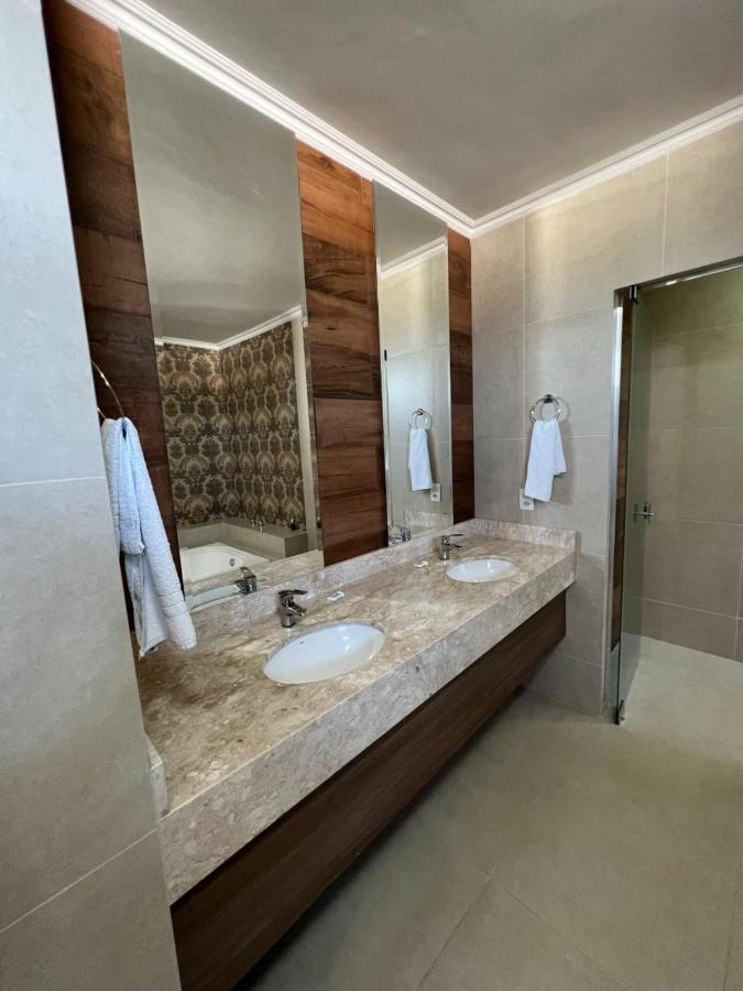 Nantes Executive Hotel Pitanga Extérieur photo
